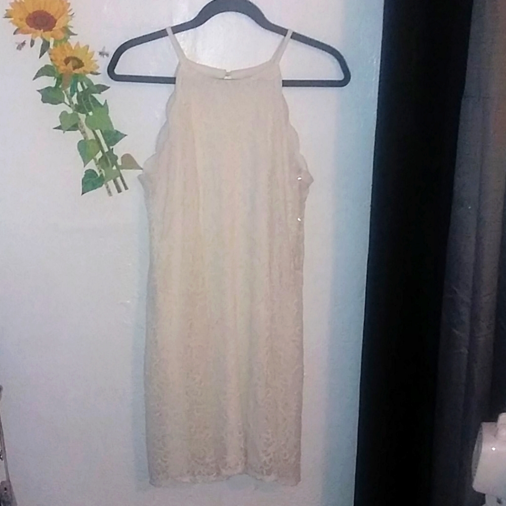 Color:White dress Brand:AUW Size:M